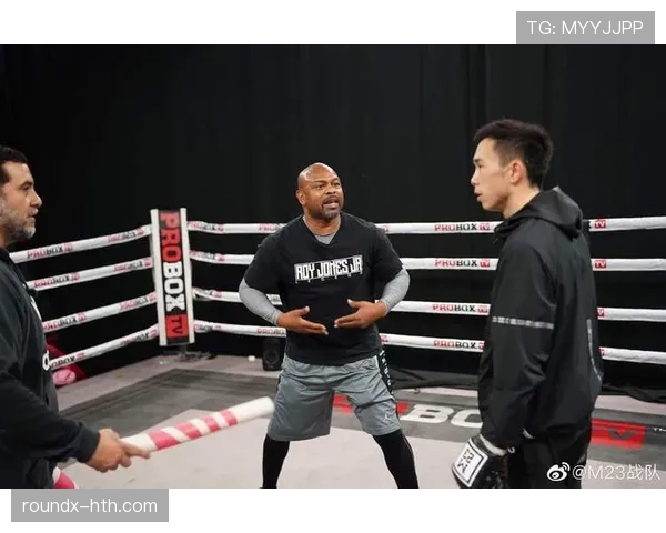 徐灿训练完直接去菜市场砍价？