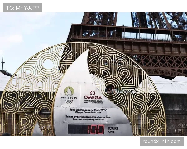 黄雅琼的日常：凌晨四点泡枸杞配蛋白粉，手机屏保是巴黎奥运倒计时